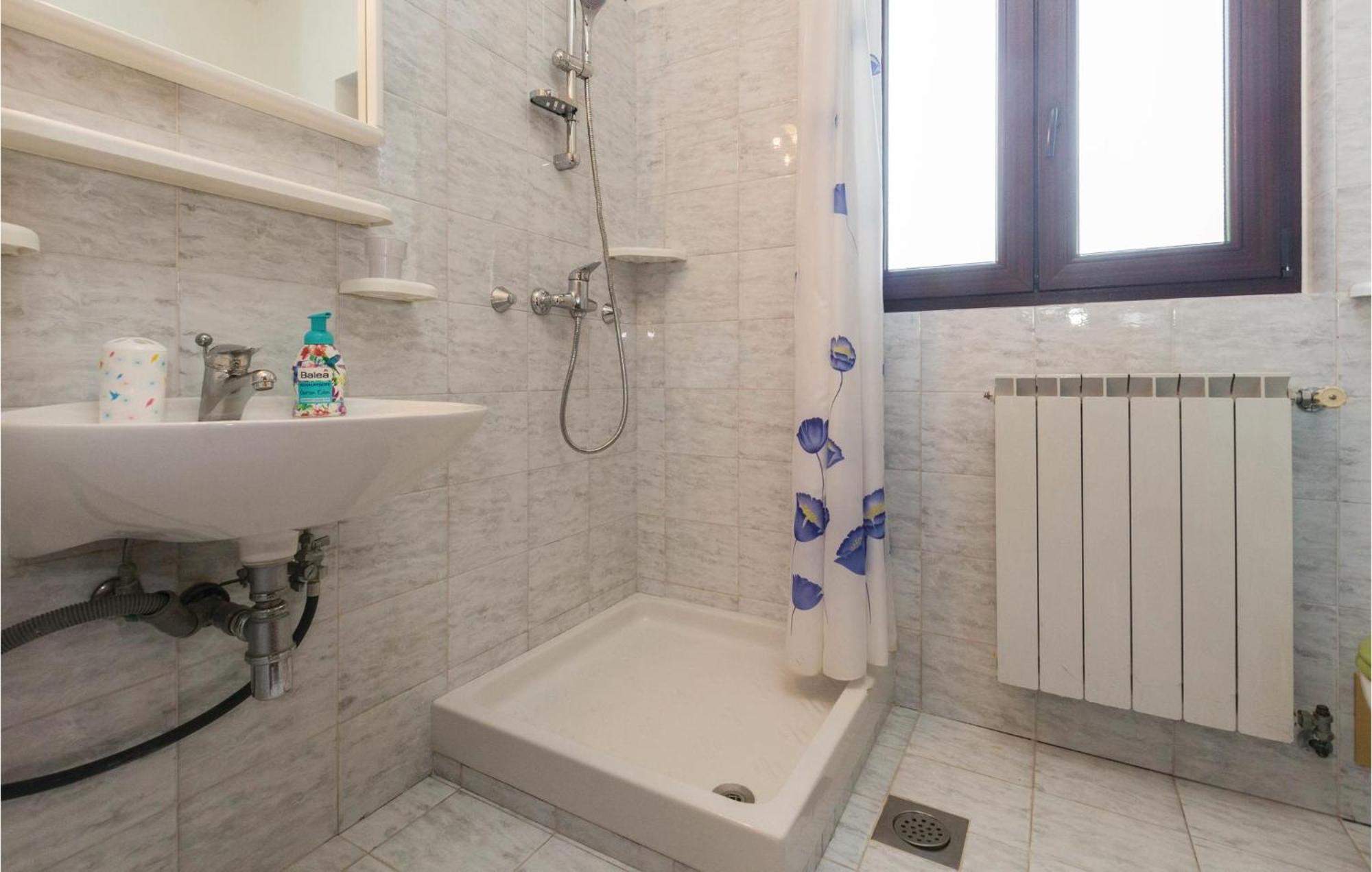 2 Bedroom Beautiful Apartment In サヴドリア エクステリア 写真